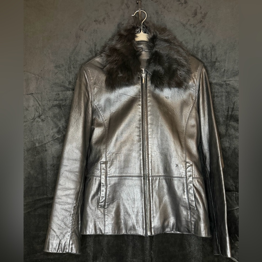 Wilsons Leather Shiny Black Jacket with Faux Fur Trim